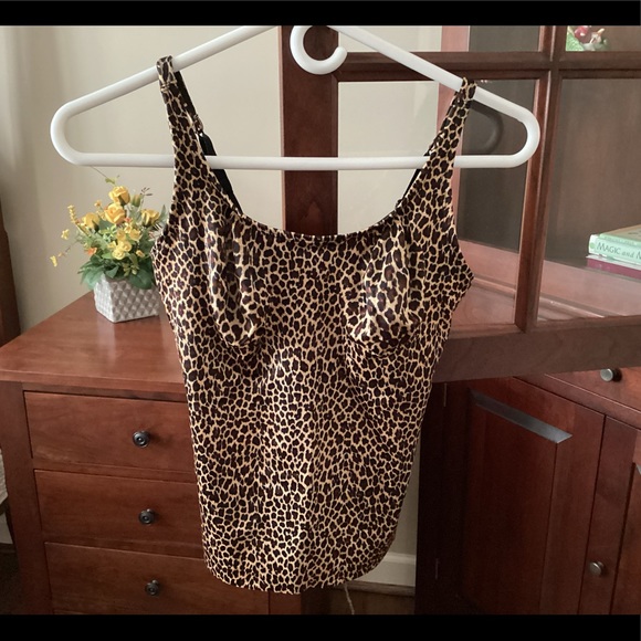 TC fine shapewear new no tags. Never worn - Picture 1 of 7